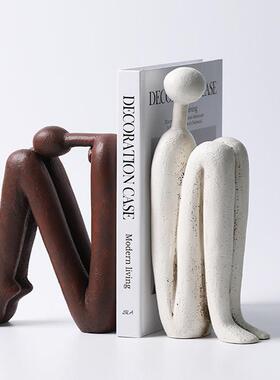 Wabi-Sabi风格创意抽象圆头人物装饰意大利现代模型房书柜摊位客