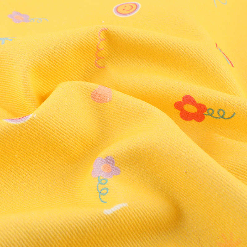 现货可爱卡通印花斜纹棉布面料数码直喷全棉纱卡桌子窗帘印花面料