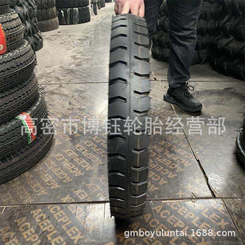 供应500-14 农用三轮车羊角花纹加厚耐磨550-16三轮车四轮车轮胎