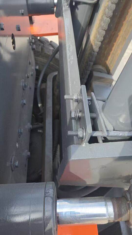 3月9日阜阳委托-处置合力叉车一台载重45,起升3米,正常使用网络拍卖公告