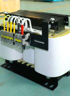 直销三变单SGG-15KV变压器15kva-100KVA三相440V转单相22相0相V