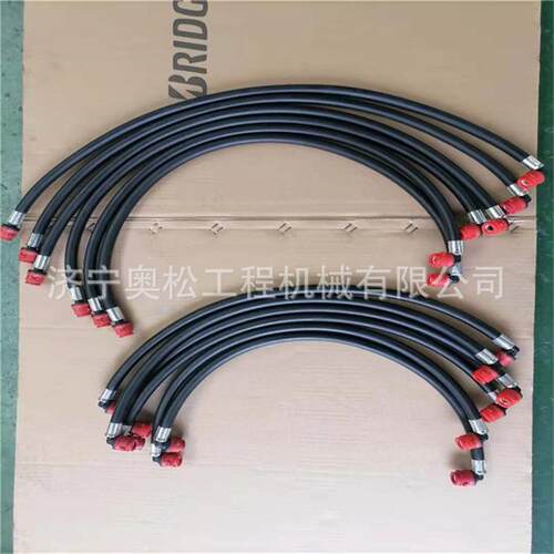 挖掘机 PC220-8MO 柴油管 02762-00335/20Y-04-42130