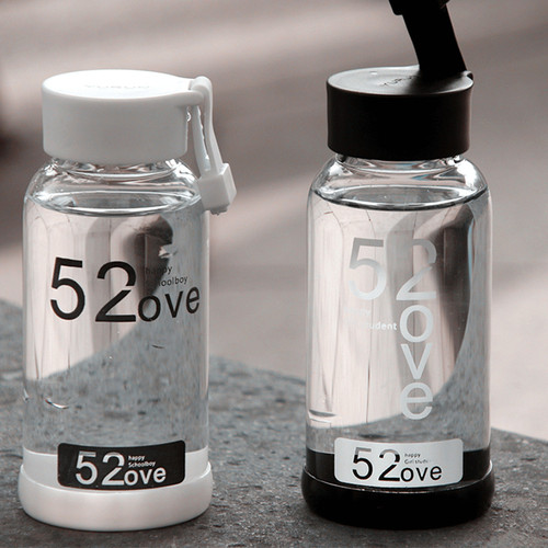 [包邮]新款时尚创意个性水杯便携带盖防滑玻璃杯360ml