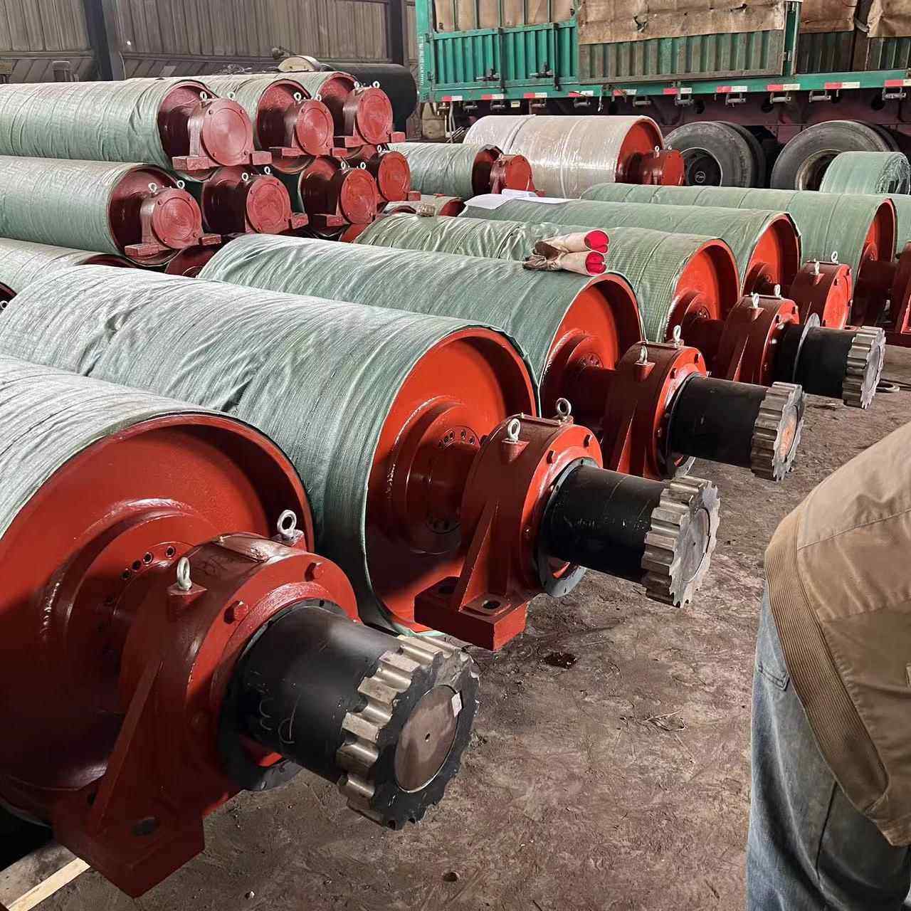 滚传动滚筒大型输送带驱滚动筒DII55308型筒包胶动力传动T滚筒输