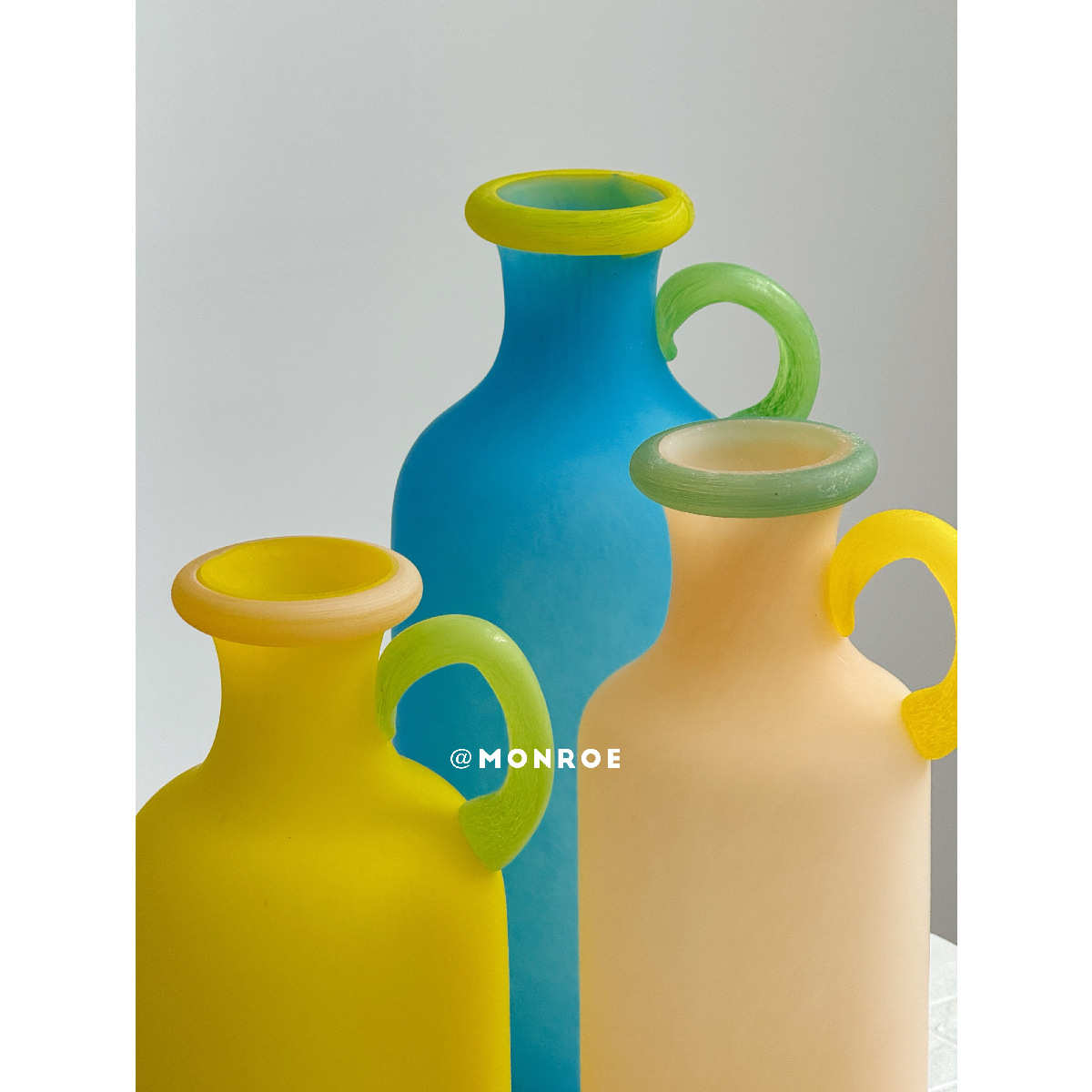 彩绘艺术花瓶 造型新颖彩色玻璃花瓶客厅桌面装饰品拍摄道具造景