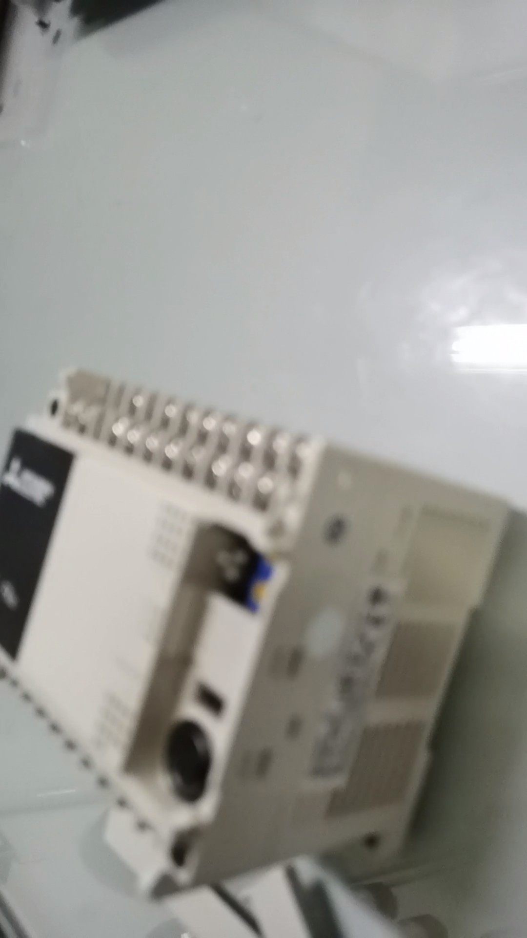 全新拆封未用MITSUBISHI三菱PLC