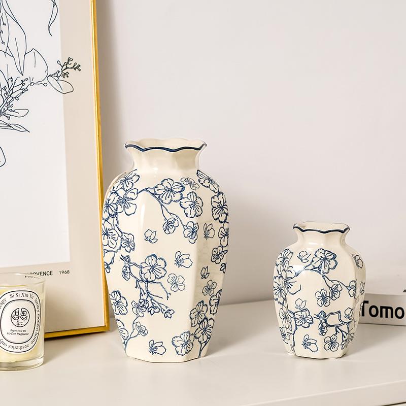 新中式高级感中古青花瓷复古陶瓷花瓶客厅鲜花插花玄关装饰品摆件