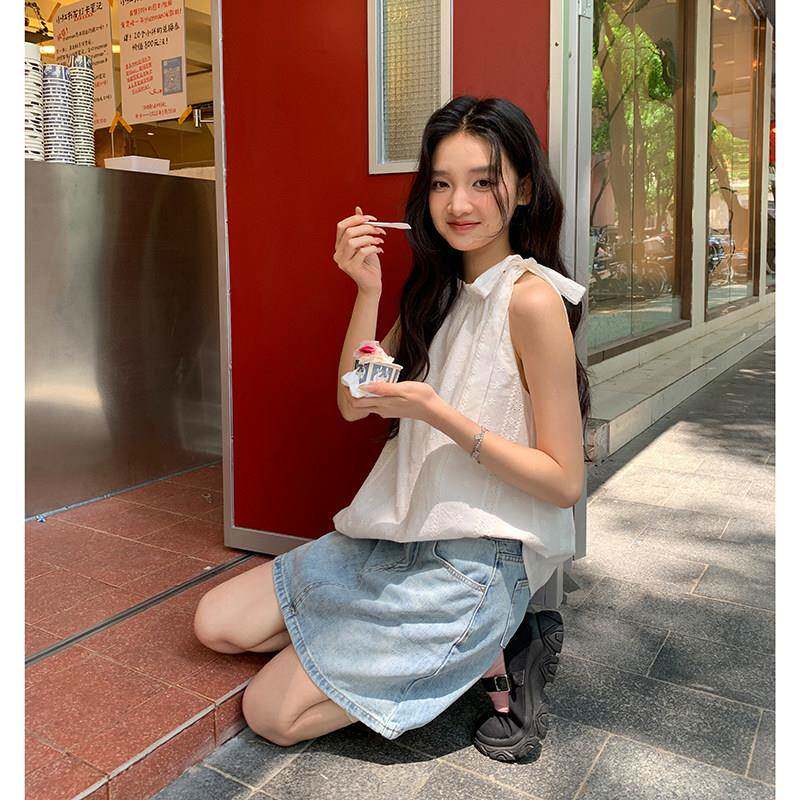 觅定白色挂颈吊带背心女夏季外穿新款独特设计感宽松无袖上衣小衫