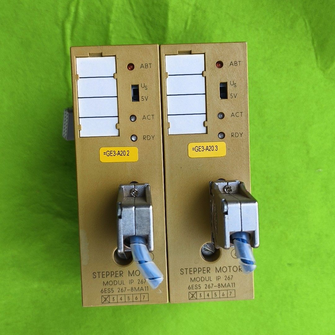 西门子6ES5  267-8MA11，2个，单价300元包好