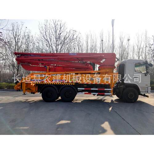 机械小型混凝土泵车38米水泥泵车臂架灵活稳定