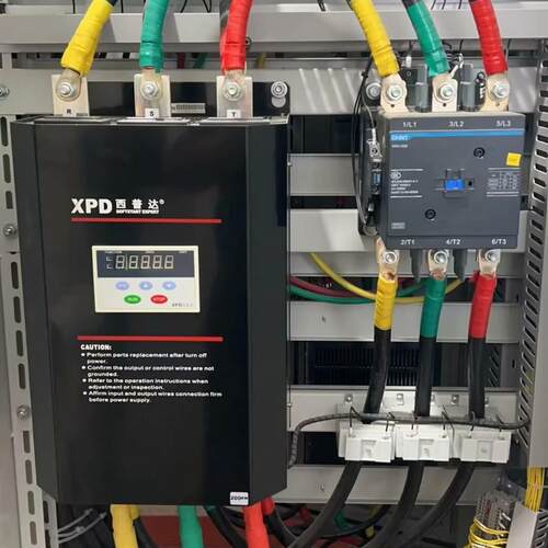 通用高性能壁挂式B型软启动器西普达XPD045B-3