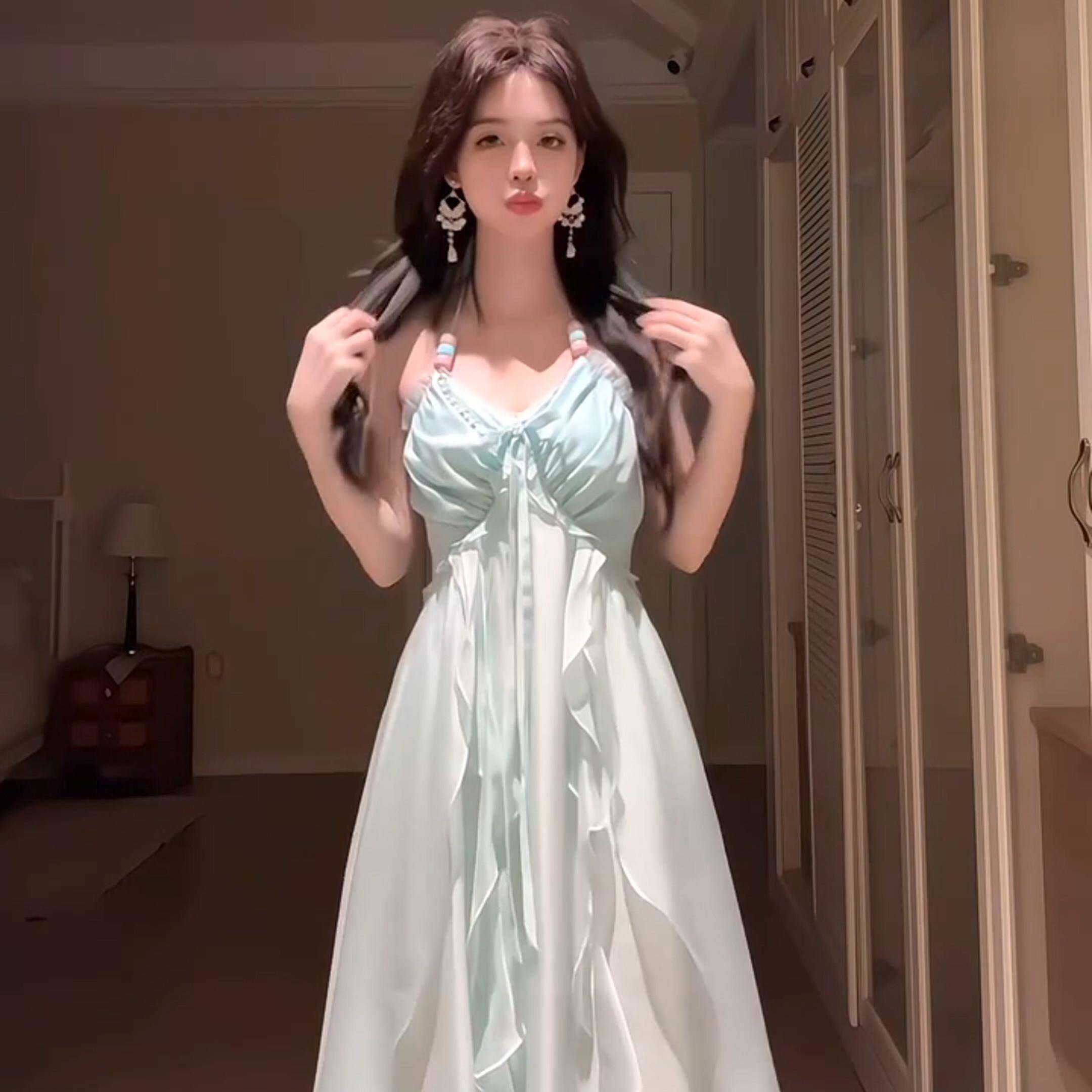 桔梗house 甜美度假风挂颈吊带洋装女夏季2025新款大摆裙长裙子