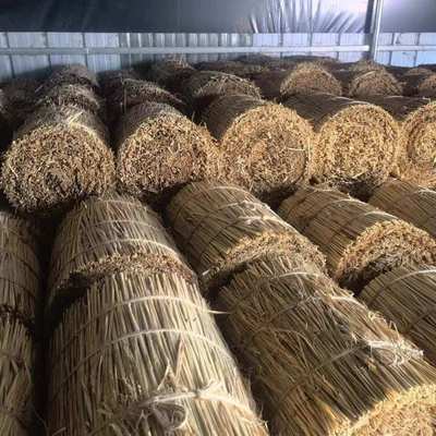 凳子草墩户外稻草圆形装饰草堆圆柱形草垛干拍摄道具婚庆草垛子