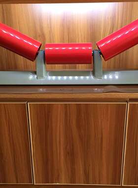 千里马牌 防尘 防水 烤漆 输送带800宽 槽型上托辊 89*305