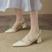 41一43尖头包头凉鞋 女夏中跟粗跟后空单鞋 小码 铆钉大码 女鞋 313233