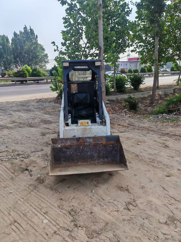 6月20日邢台山猫70装载机网络拍卖公告