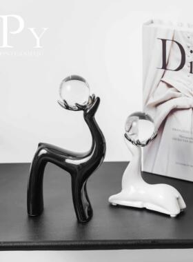 2025新款轻奢高档福鹿摆件电视柜酒柜玻璃柜开业餐柜工艺礼品摆饰