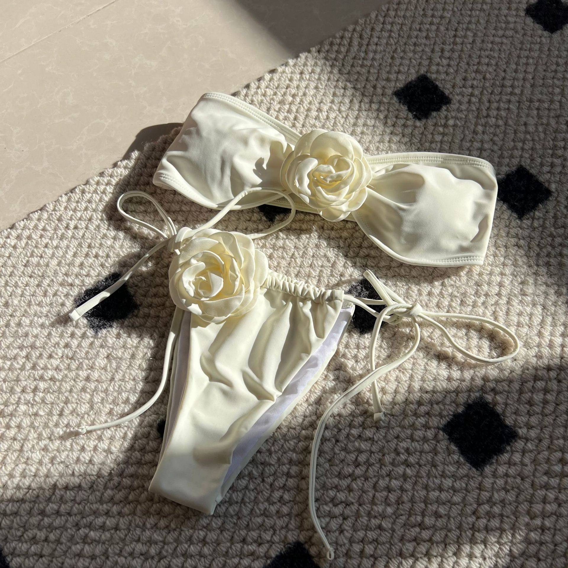2024欧美抹胸性感女式3D立体花朵泳衣辣妹温泉系带bikini泳装