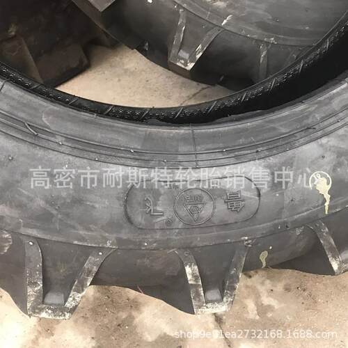农用拖拉机 人字花纹12-38 R-1拖拉机