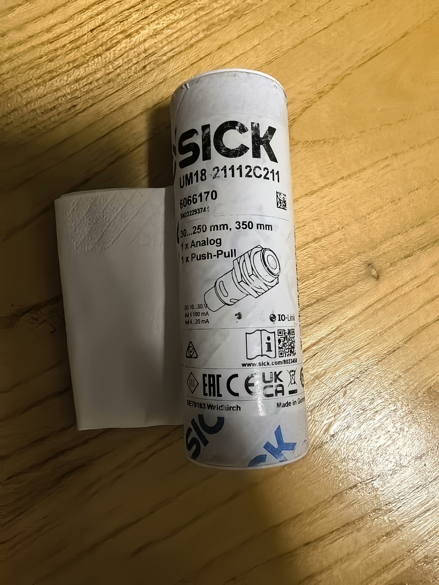 西克超声波传感器UM18-21112C211  全新原装进口