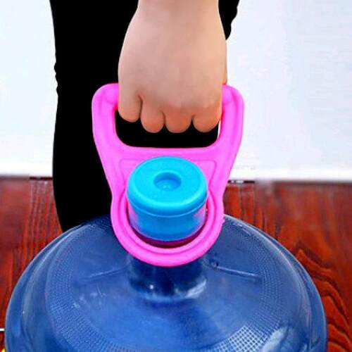 Effort-saving bucket lifter for home water dispensers, barre