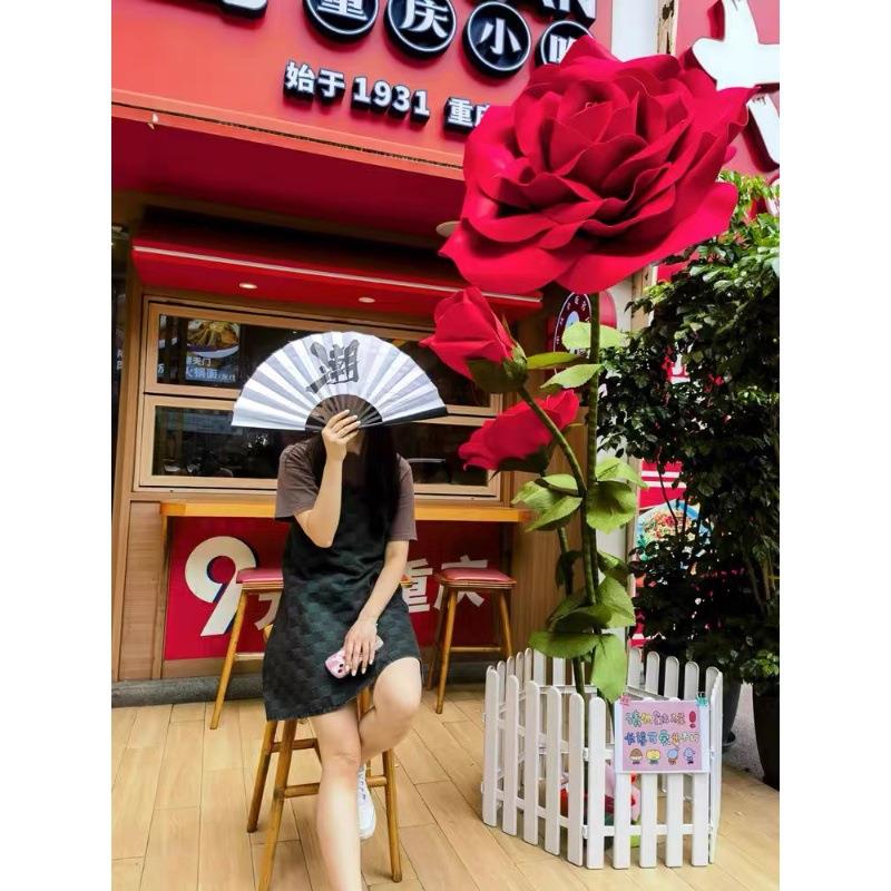 2025仿真玫瑰摆件商场店铺橱窗饰假花婚礼置节日装表花白布婚庆花