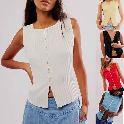 Women'S Wide Ribbed Knit Button Front Split Slit Top Short