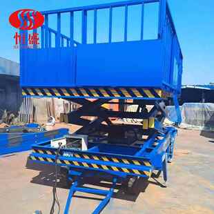 猪升降机台移动出猪台养导猪装 升猪场上猪降XZY 8台小型上猪台装