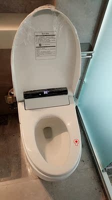 六尚一体式全自动翻盖智能有坐便器怎么样？我必须如此告诉大家实情