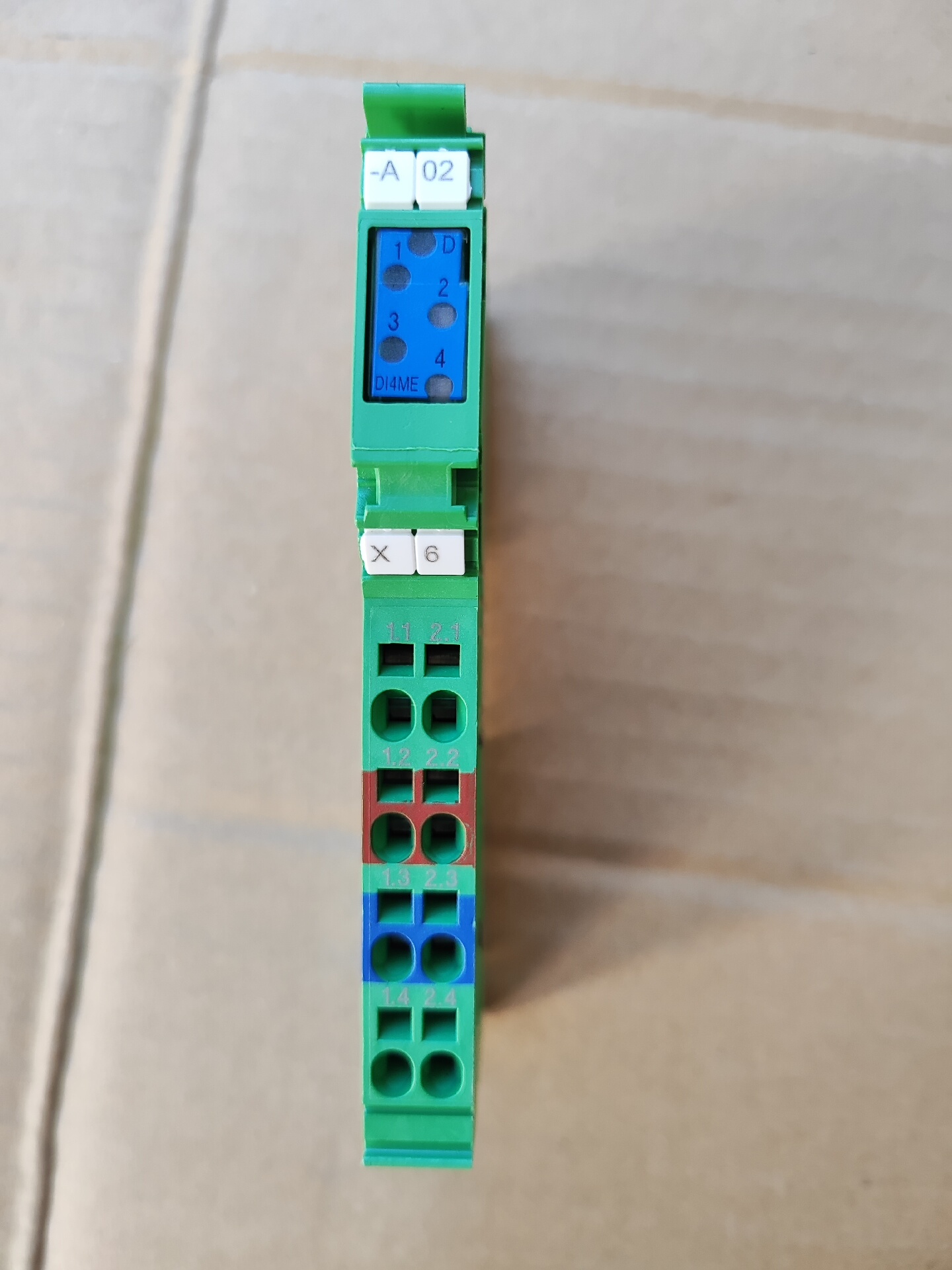 IB IL24 DI4-ME-2863928原装菲尼克斯