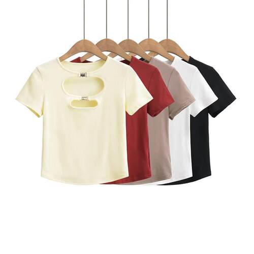Lock buckle, wear short sleeved top, hollowed out T-shirt