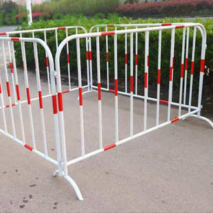 铁马围栏厂家红白色镀锌护栏工地警示栏隔离栏批发交通安全防护栏