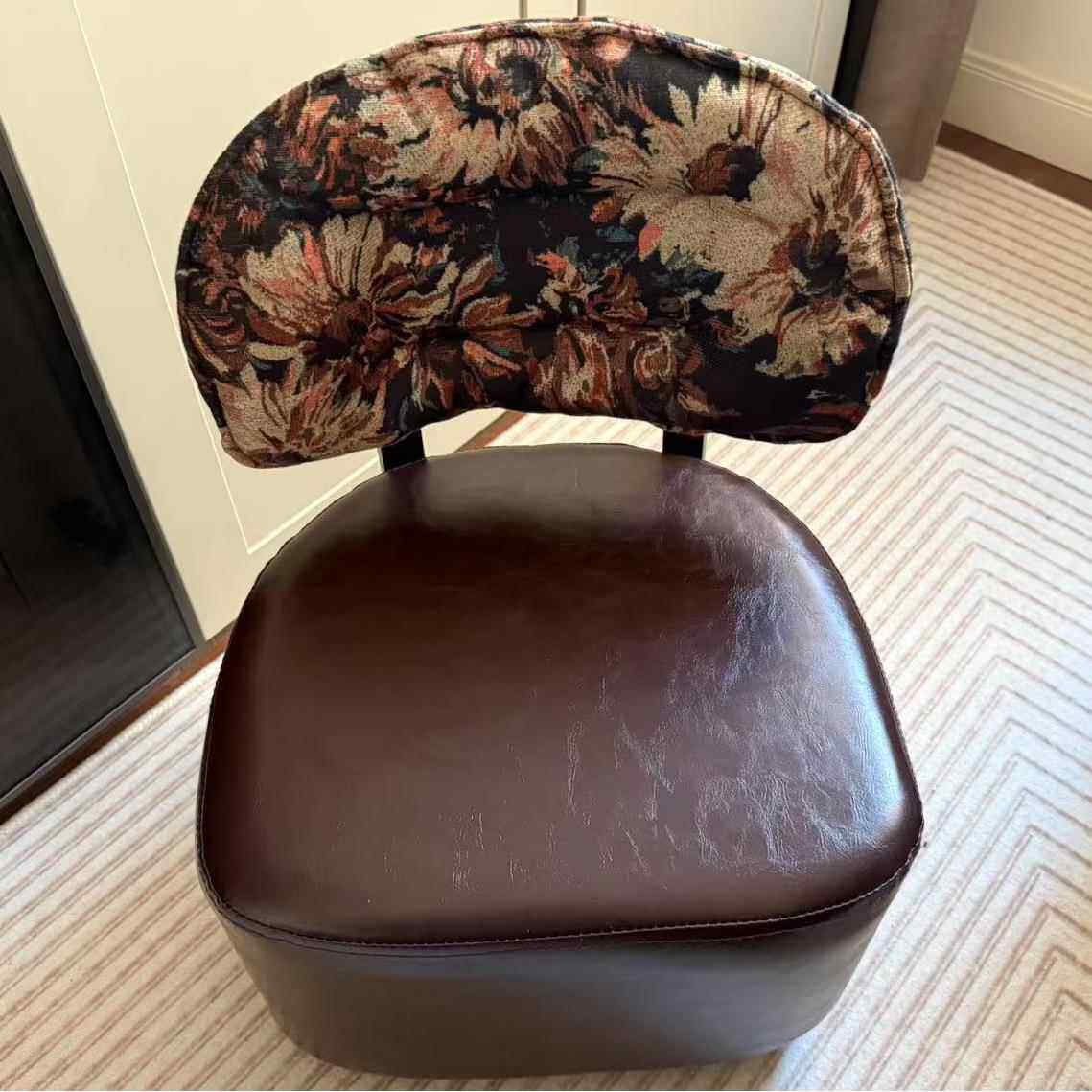 春光滑轮椅提花实木凳子靠背可旋转家用小凳子矮凳小椅子矮凳子