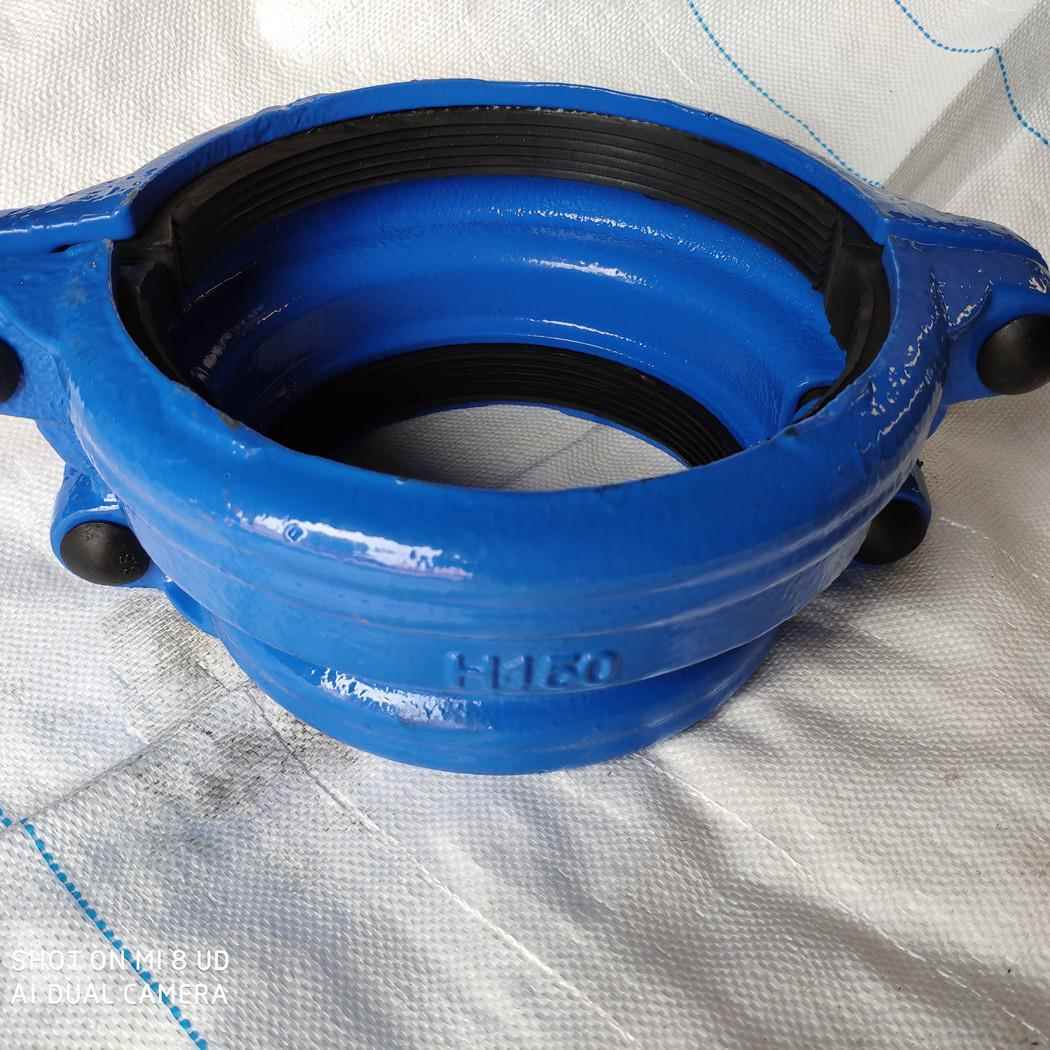 变径补漏器大小头承插口弯头三通接头焊缝堵漏专用哈夫节卡扣抱箍