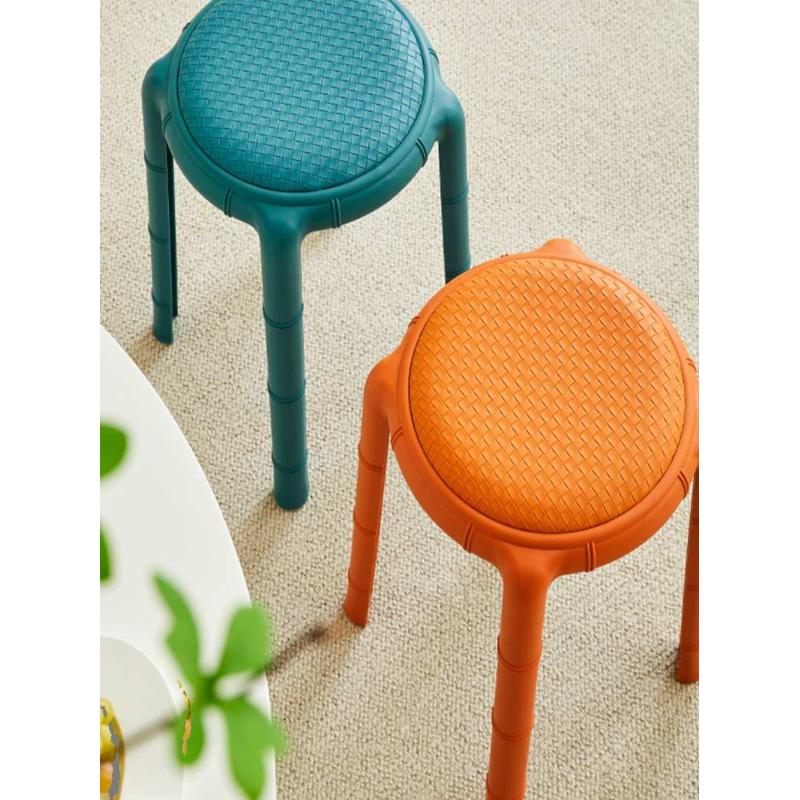 ZZ8N批发ZZ8N塑料凳子加厚可叠放家用餐凳餐厅等位椅软包仿藤编皮