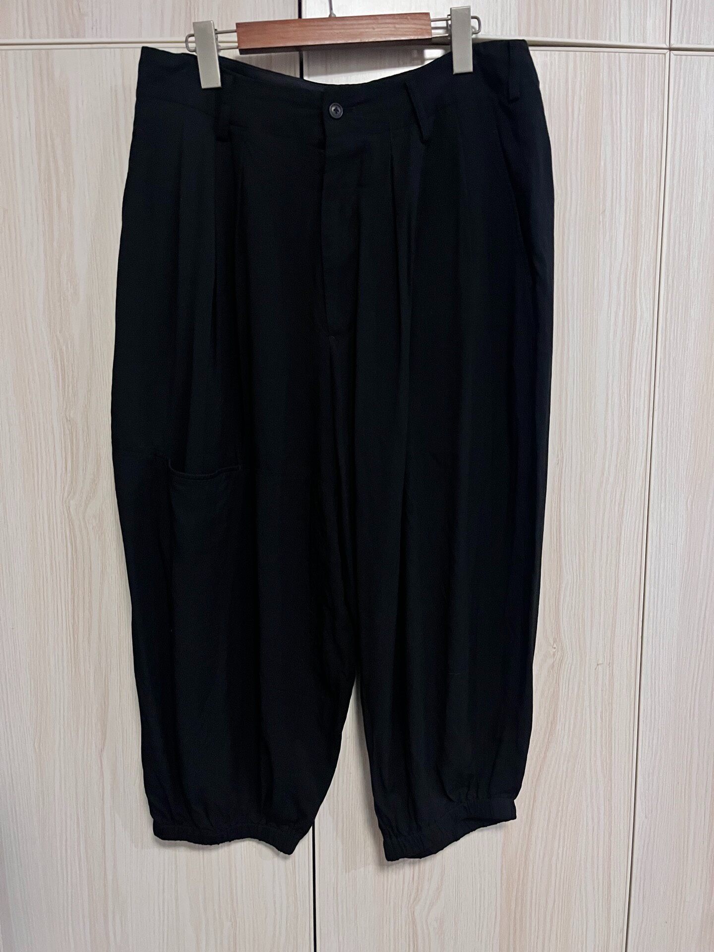Yohji Yamamoto Black Rayon Jogger Pants