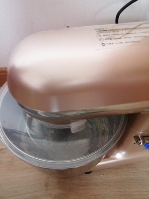 来说说:樱欧厨师机怎么样?听说杂音大了点是真假呢?