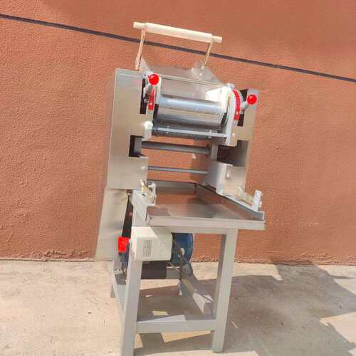 商用小型压面机 可调宽细面条机 一步成型全自动面条设备