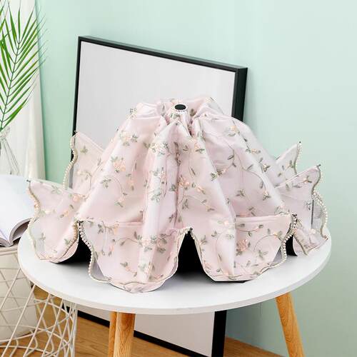 新款直销双层蕾丝三折伞防紫外线黑胶折叠太阳伞刺绣晴雨伞夏季女