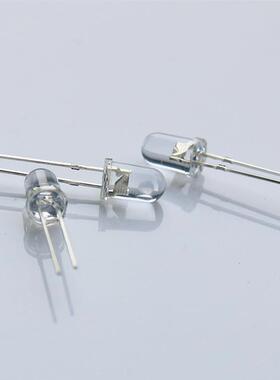 5mm透明黄色灯珠 5MM圆头超高亮黄色长脚直插led发光二极管