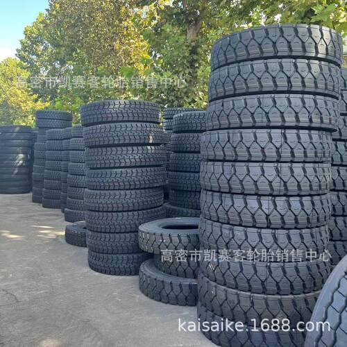 自卸车全钢载重大货车轮胎900 1100 1200R20 750 825R16矿山卡车