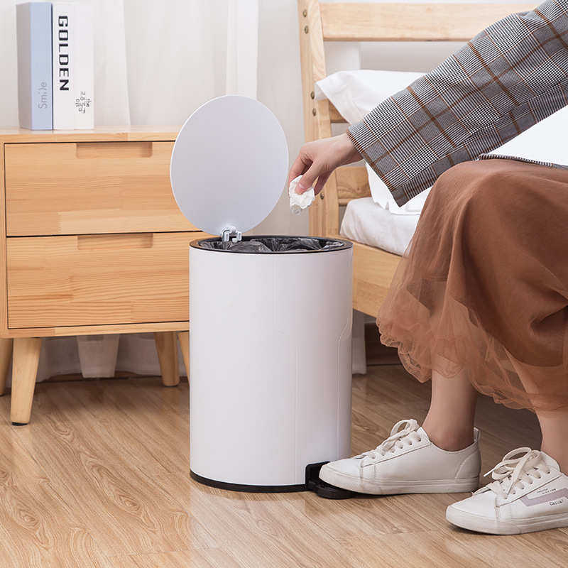 圆形脚踏式垃圾桶家用客厅 静音缓降欧式简约白色脚踩带盖定制