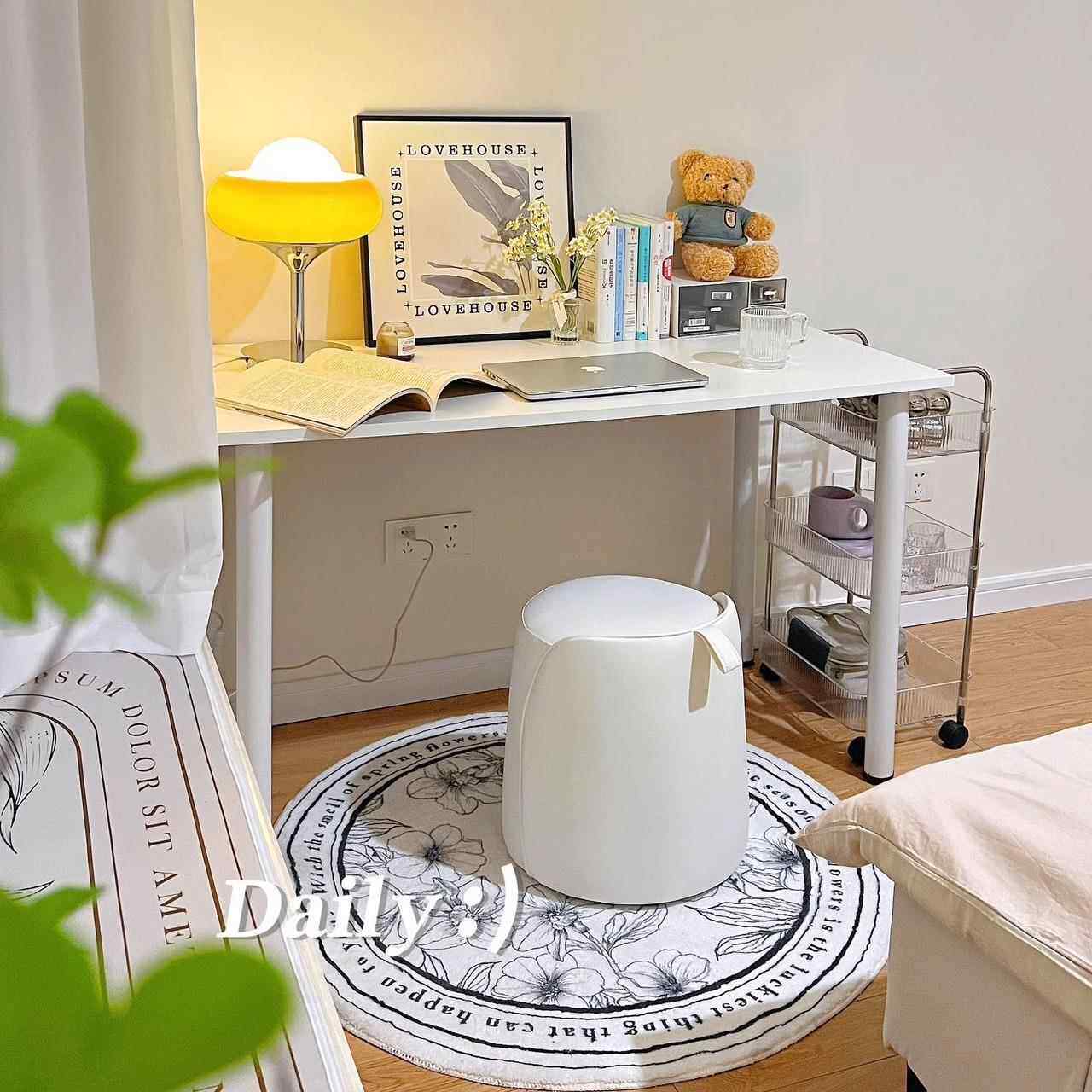 轻奢梳妆凳北欧现代简约女生卧室梳妆台凳子椅子化妆凳美甲凳