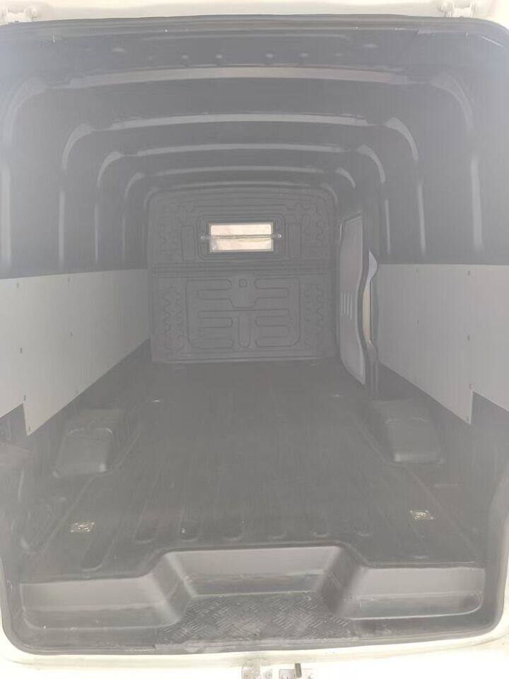 3月11日成都市上牌格力钛轻型封闭式货车宁德时代资料齐全网络拍卖公告