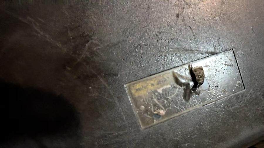 1月22日上海处置发那科焊接机器人带示教器一起网络拍卖公告