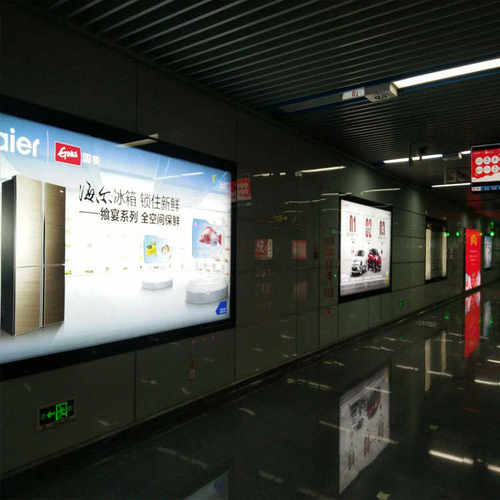 UV灯片PVC灯片3.2米宽幅灯箱片无网灯箱布机场灯箱地铁车站广告布