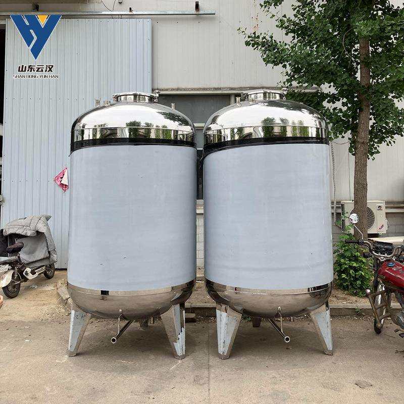1吨2吨镜面储水罐不锈钢纯水储存罐工业化工储液罐立式储水罐