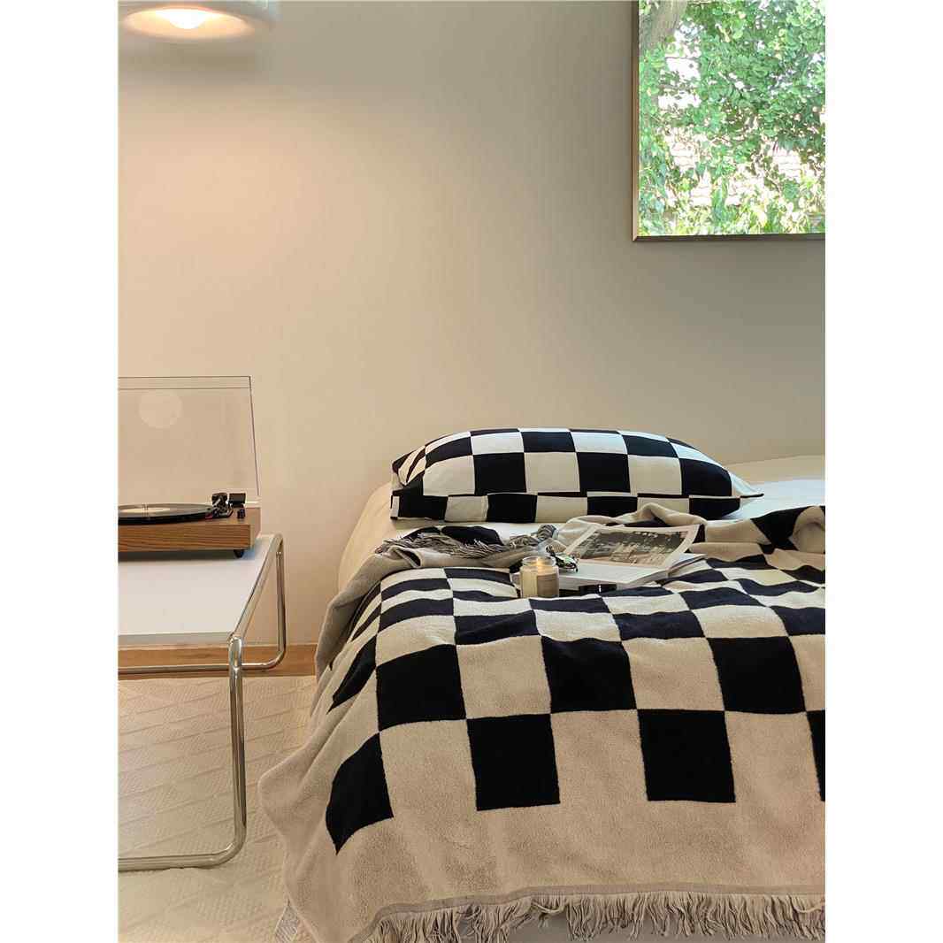 BK9K复古棋盘格毛毯黑白大格毛巾毯沙发休闲盖毯多功能汽车空