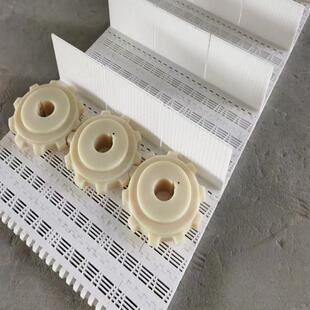 塑料网带输送带定制挡板式尼龙炼板Pp食品级耐高温传动带塑料网炼