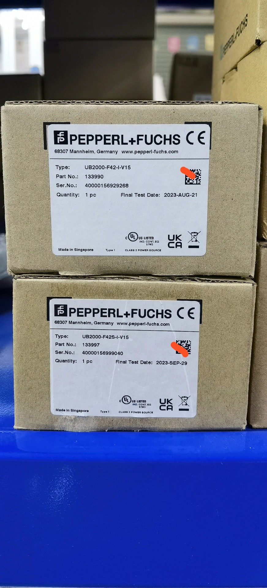 UB2000-F42-I-V15（订货号:133990）一台